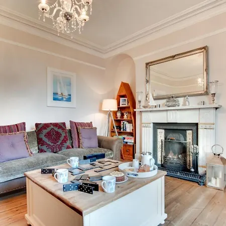 4 Bed In Oc-w474 Vakantiehuis Whitby