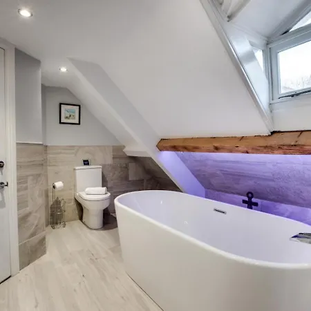 4 Bed In Whitby Oc-W474 Σπίτι διακοπών Γουίτμπι