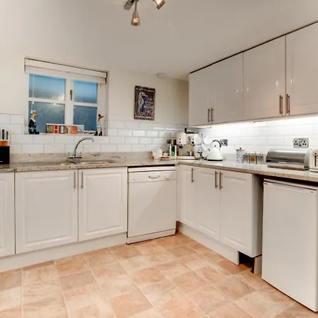 בית נופש 4 Bed In Oc-w474